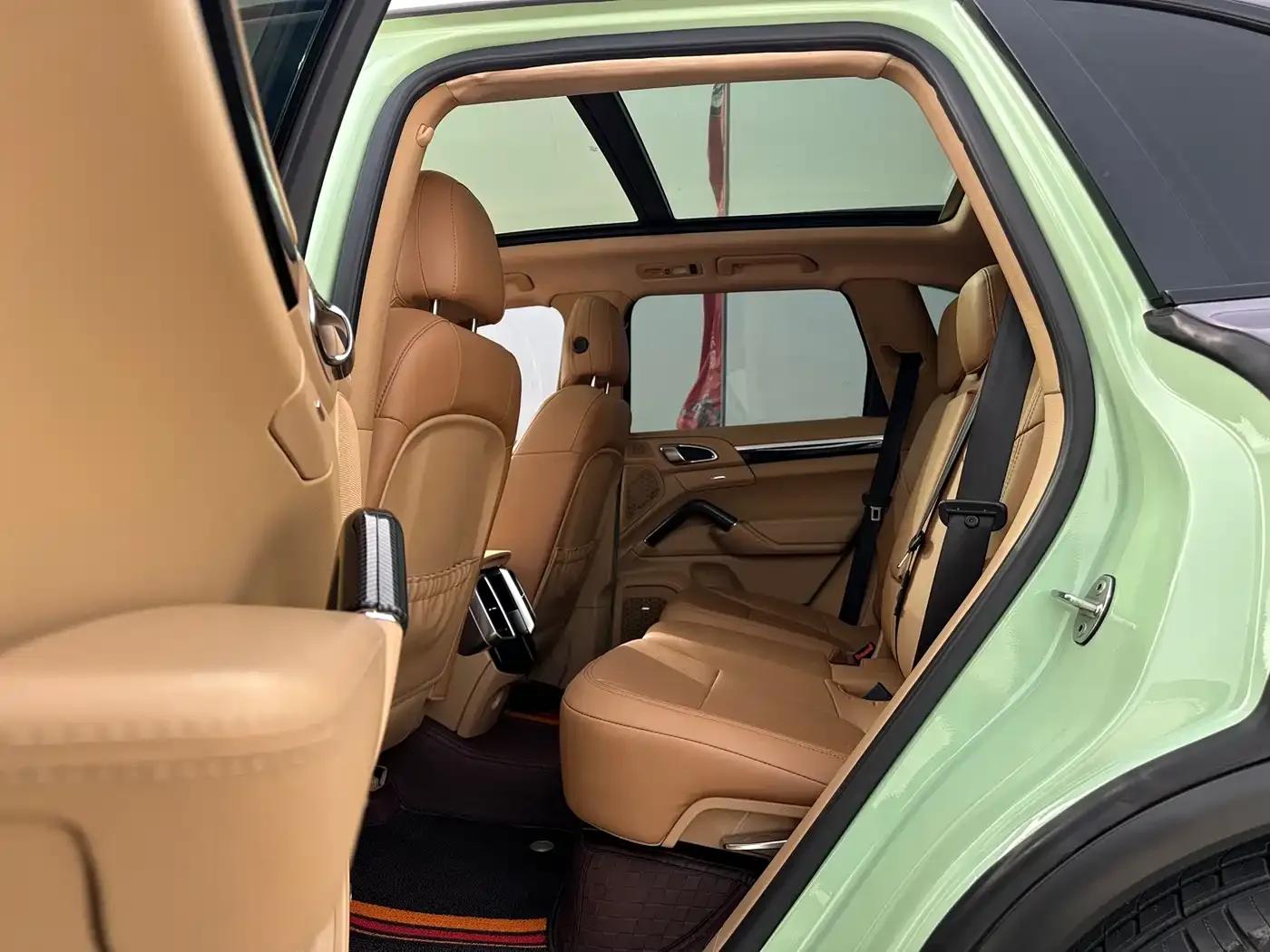 2012 Cayenne 3.6L US Spec — миниатюра 12