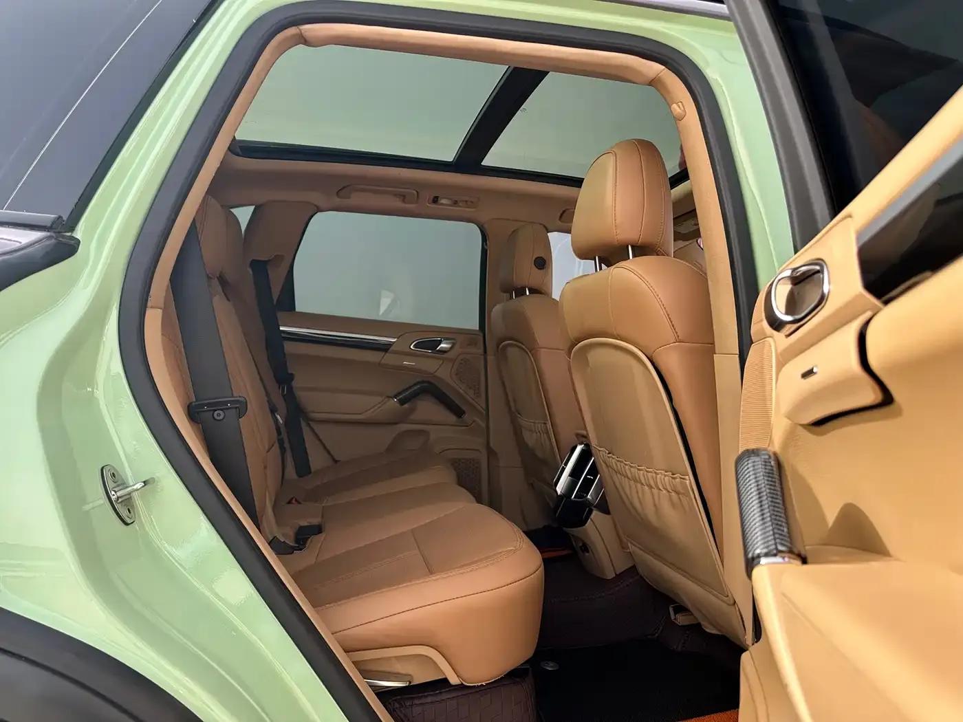 2012 Cayenne 3.6L US Spec — миниатюра 14