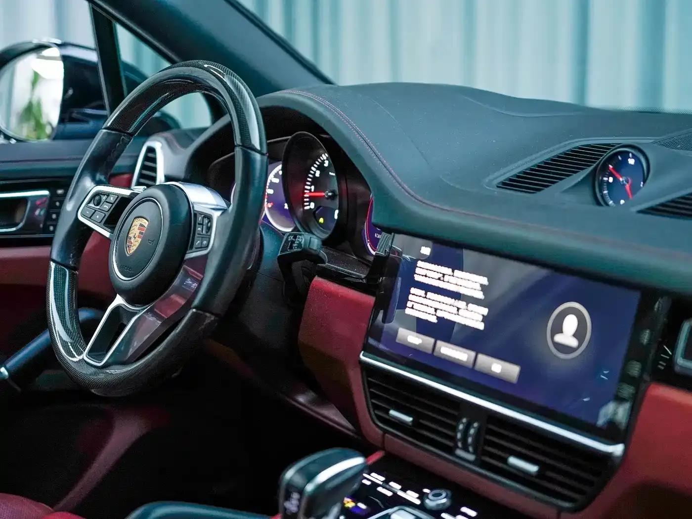 2023 Cayenne 3.0T Platinum Edition — миниатюра 13