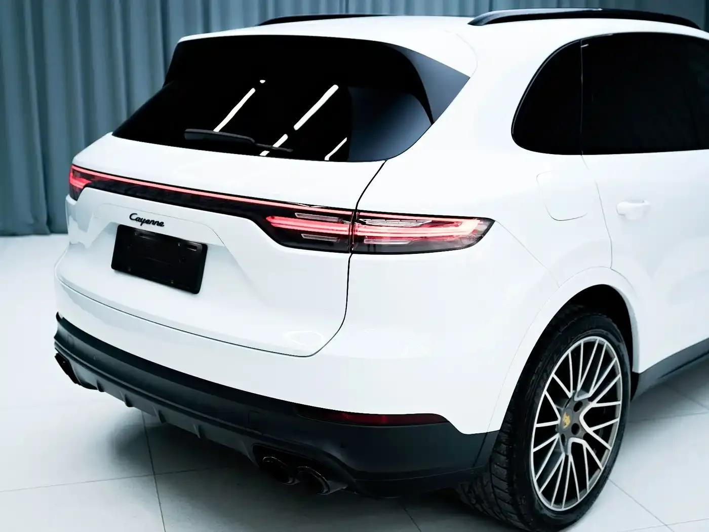 2023 Cayenne 3.0T Platinum Edition — миниатюра 5