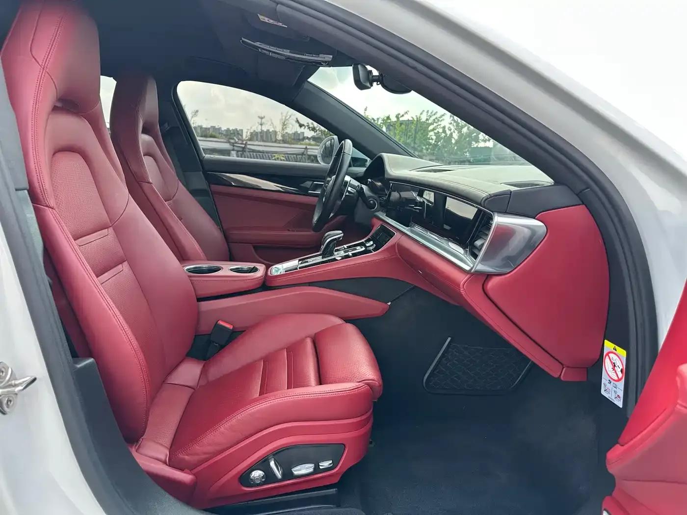 Panamera 2017 Panamera 4 Sport Turismo 3.0T — миниатюра 13