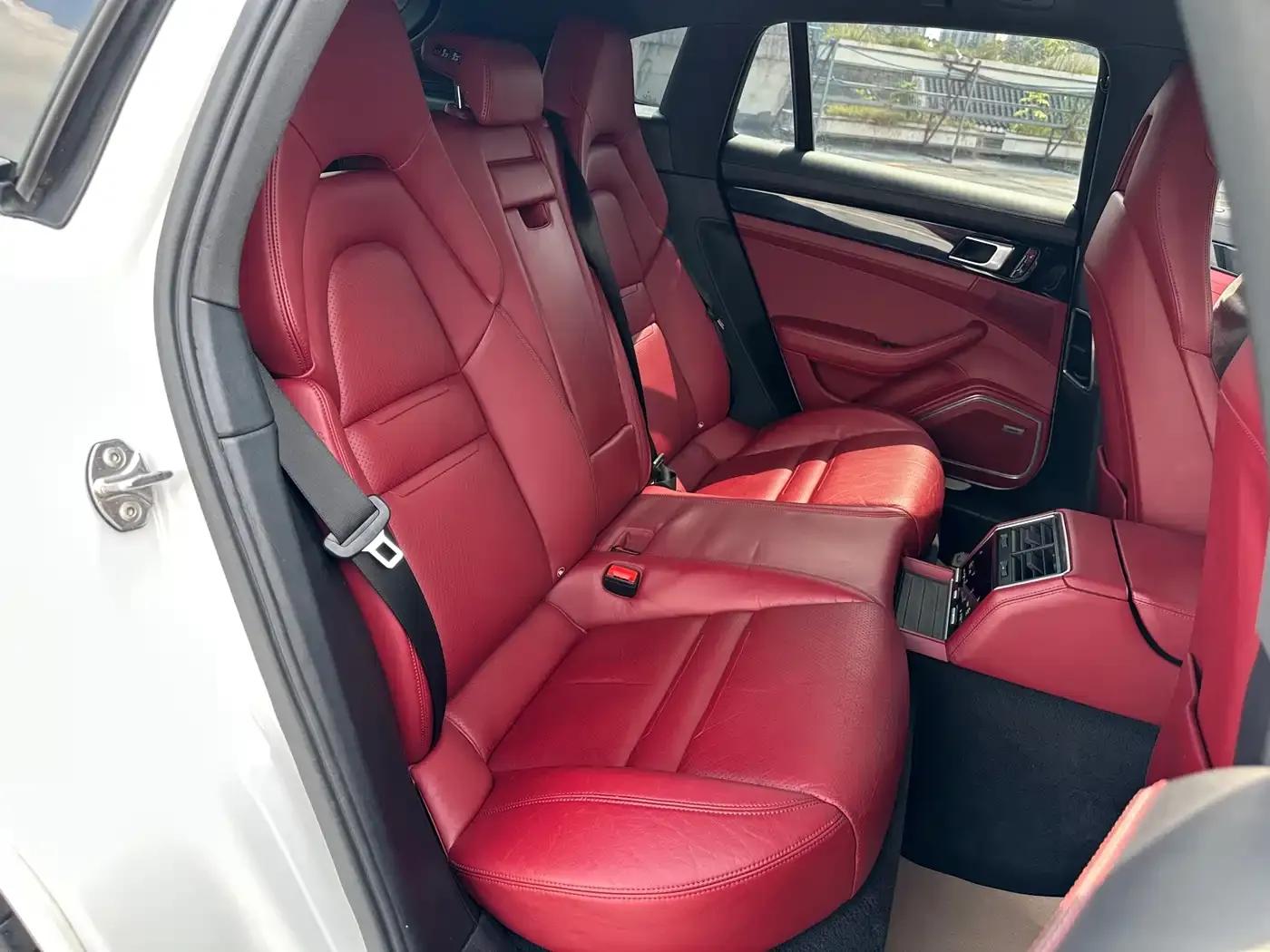 Panamera 2017 Panamera 4 Sport Turismo 3.0T — миниатюра 15