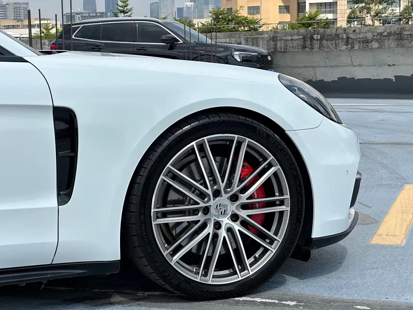 Panamera 2017 Panamera 4 Sport Turismo 3.0T — миниатюра 4