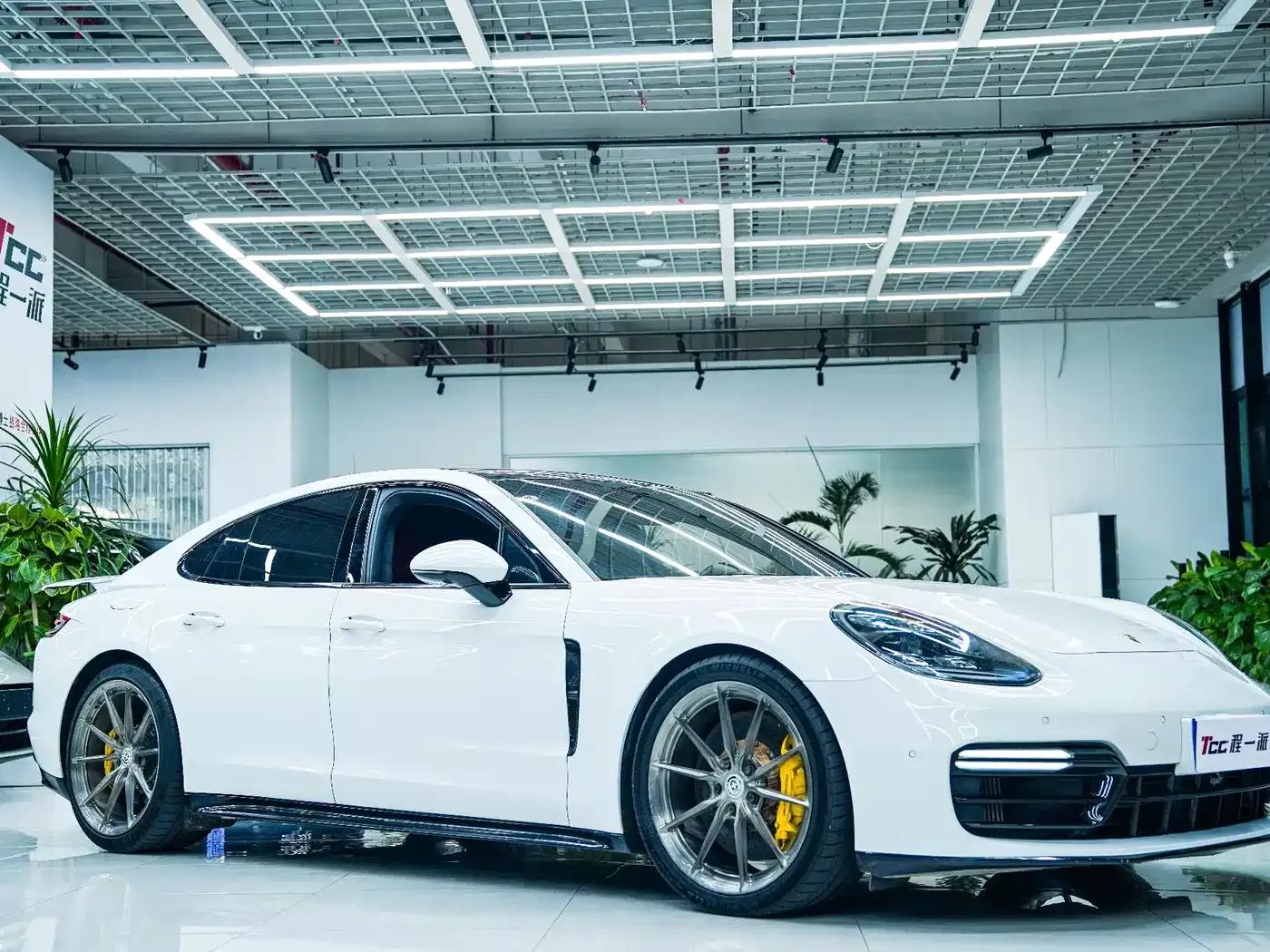 Panamera 2017 Panamera Turbo 4.0T — миниатюра 4