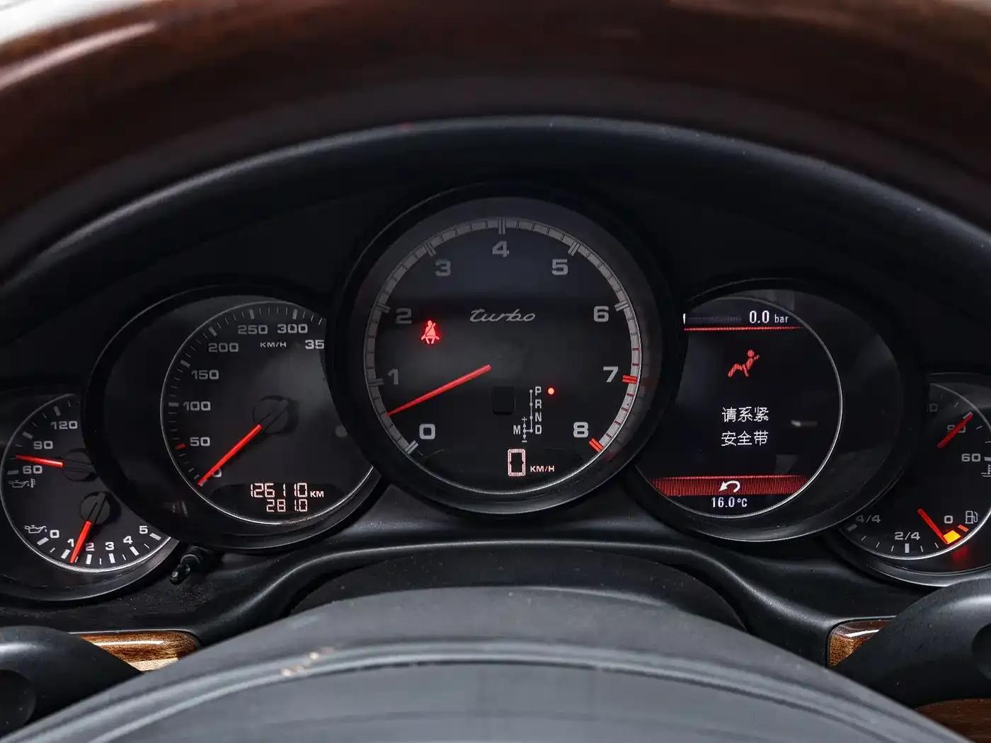 Panamera 2010 Panamera Turbo 4.8T — миниатюра 7