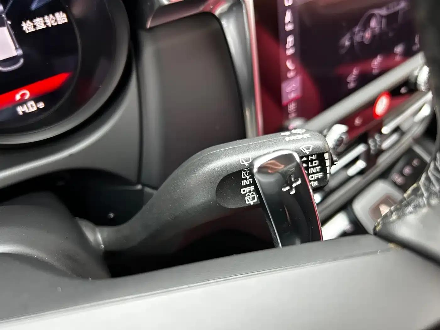 2023 Macan 2.0T — миниатюра 12