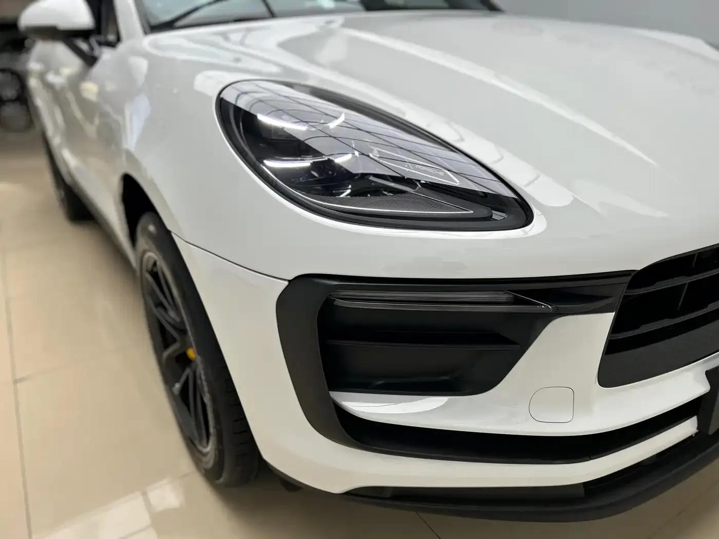 2023 Macan 2.0T — миниатюра 24