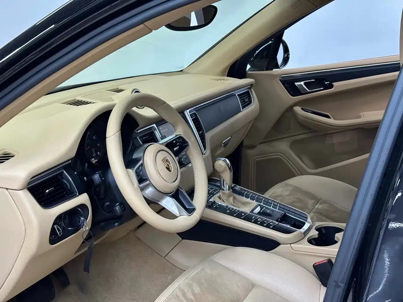 2014 Macan 2.0T — миниатюра 4