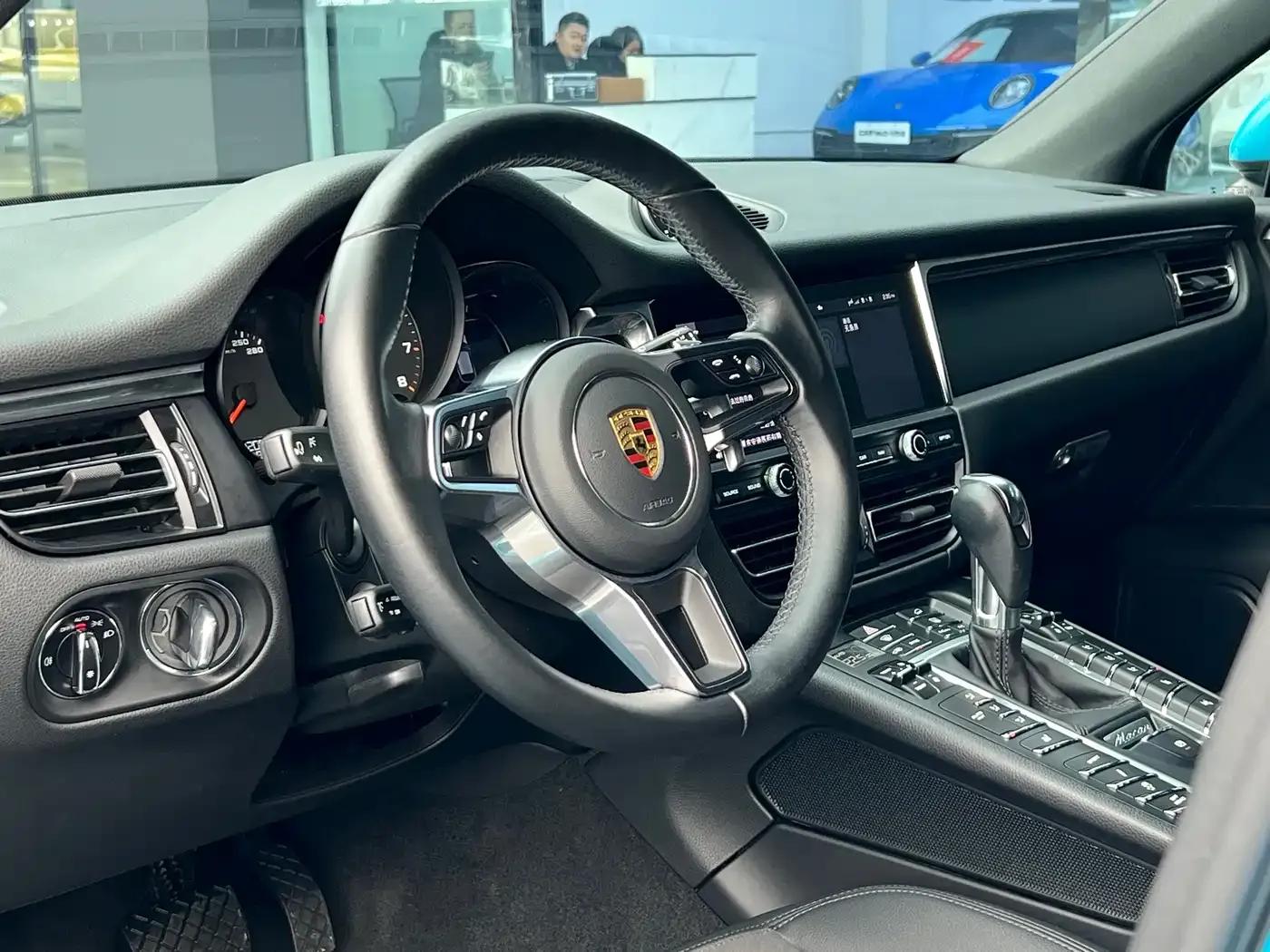 2021 Macan 2.0T — миниатюра 11