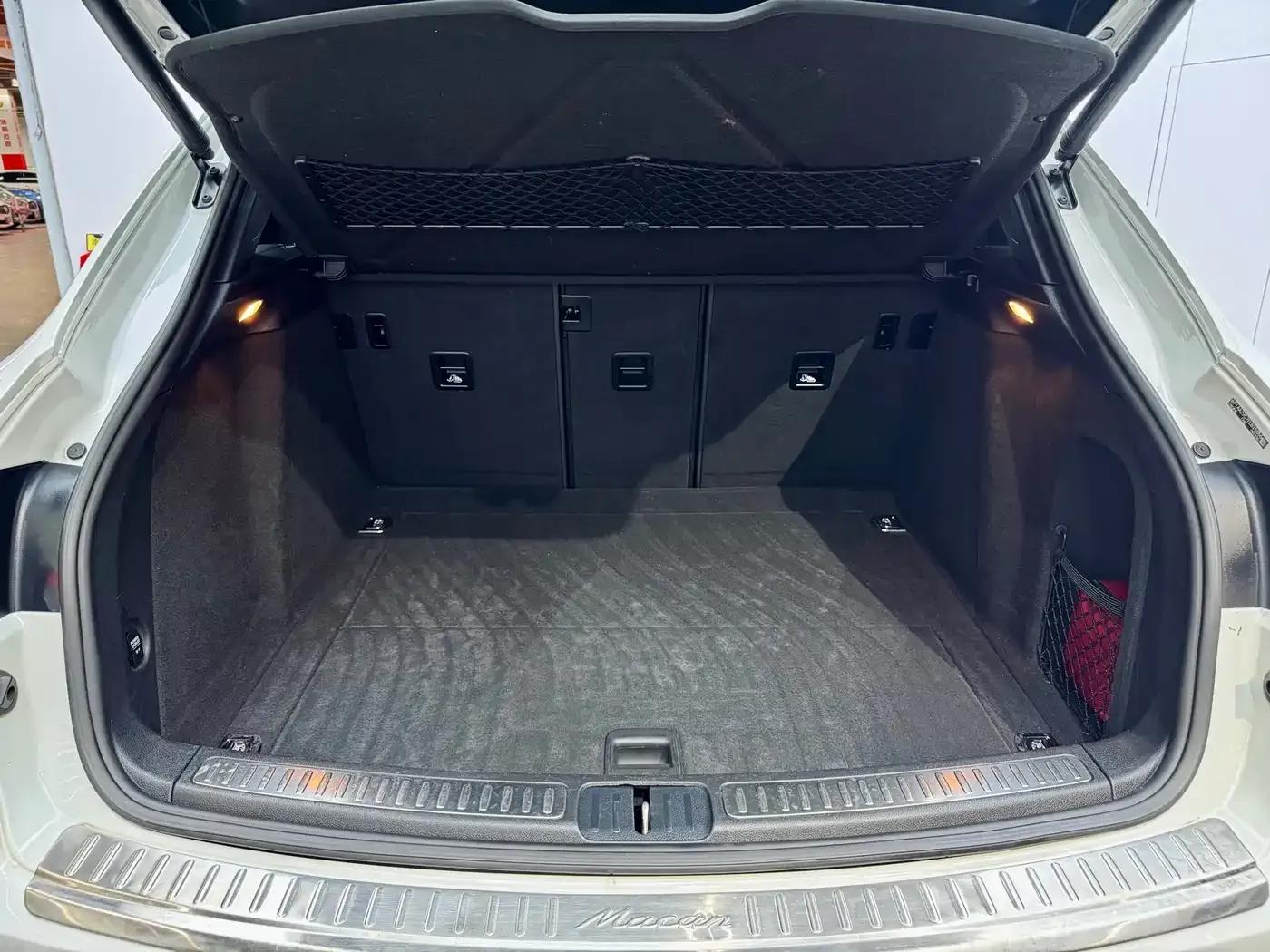 2014 Macan 2.0T — миниатюра 18