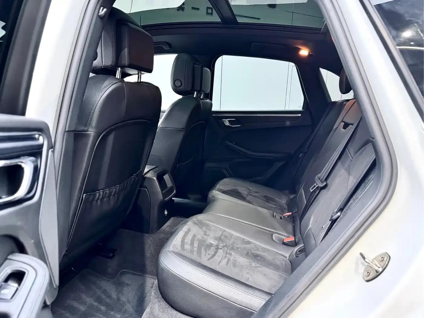 2014 Macan 2.0T — миниатюра 10