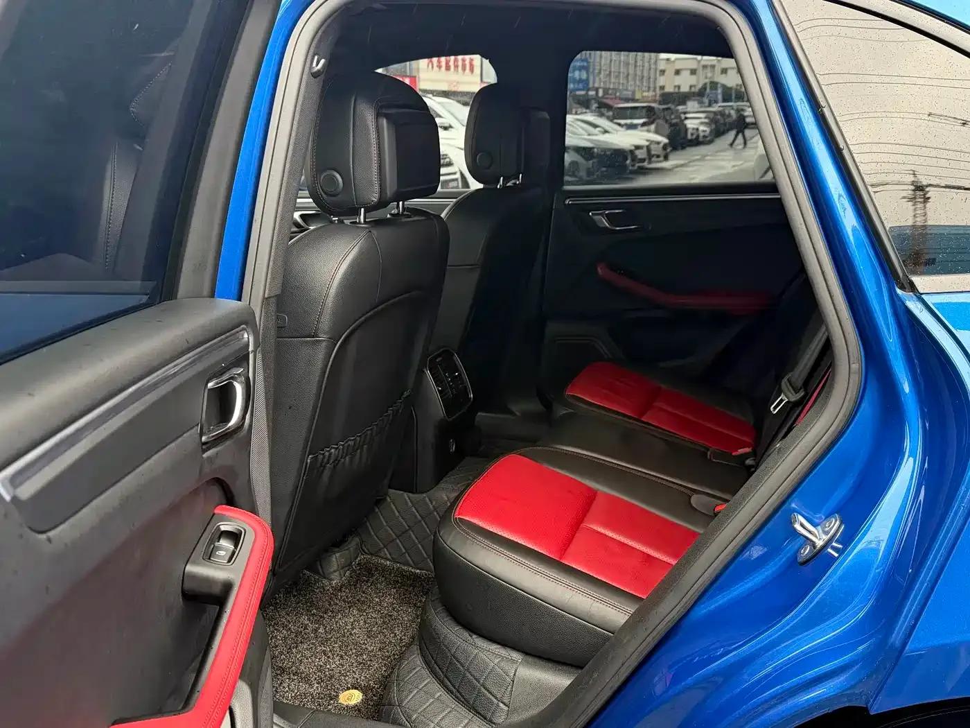 2017 Macan 2.0T — миниатюра 13