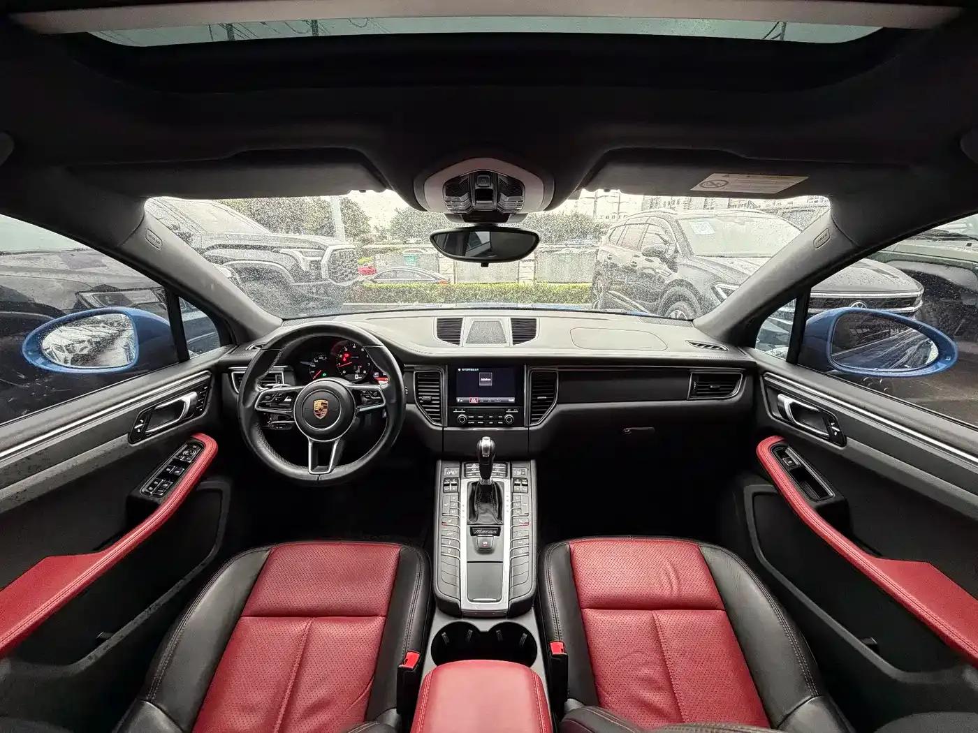 2017 Macan 2.0T — миниатюра 14