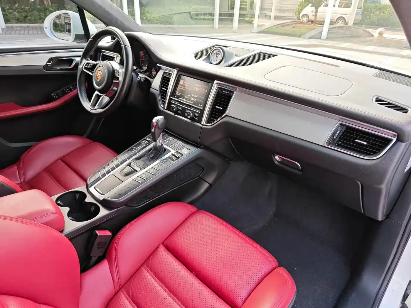 2014 Macan Turbo 3.6T — миниатюра 11