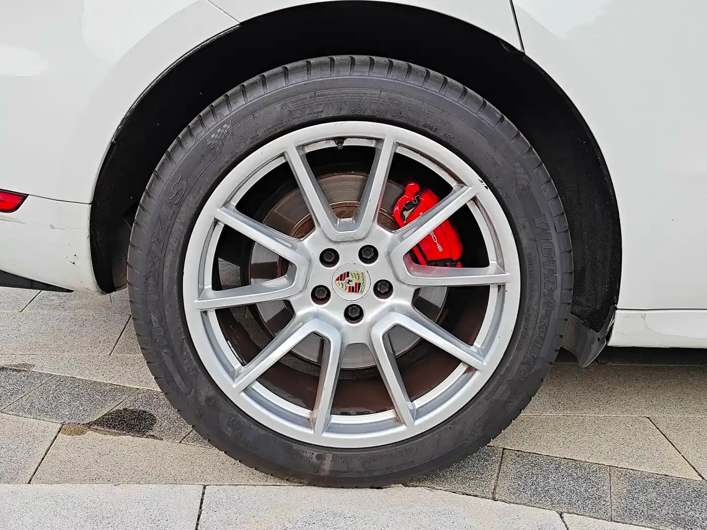2014 Macan Turbo 3.6T — миниатюра 22