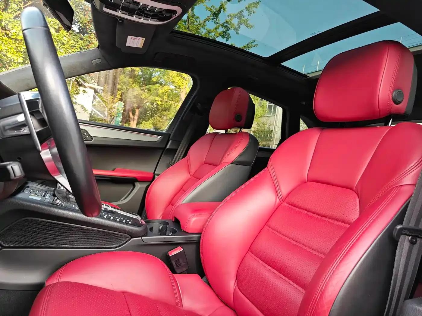 2014 Macan Turbo 3.6T — миниатюра 26
