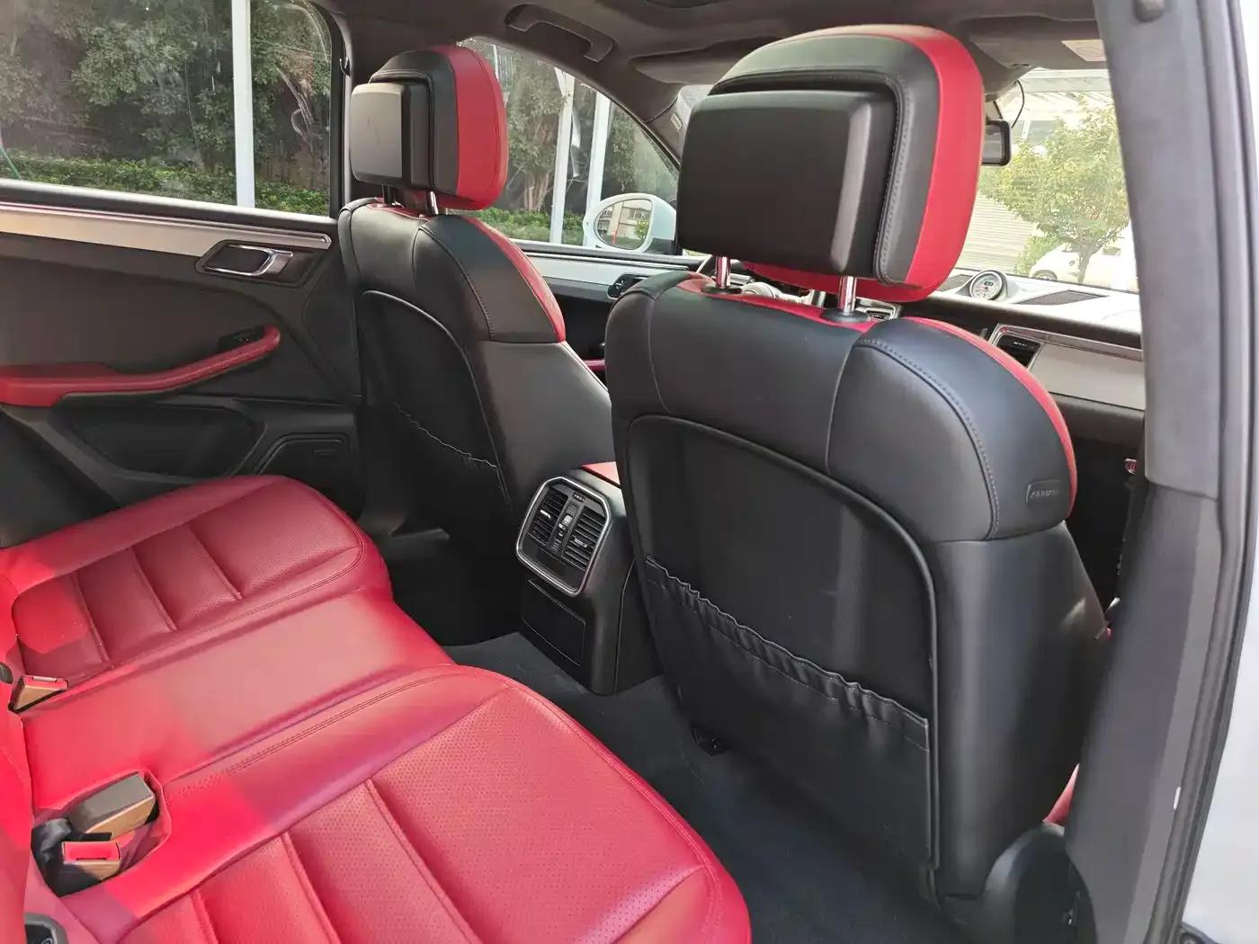 2014 Macan Turbo 3.6T — миниатюра 31