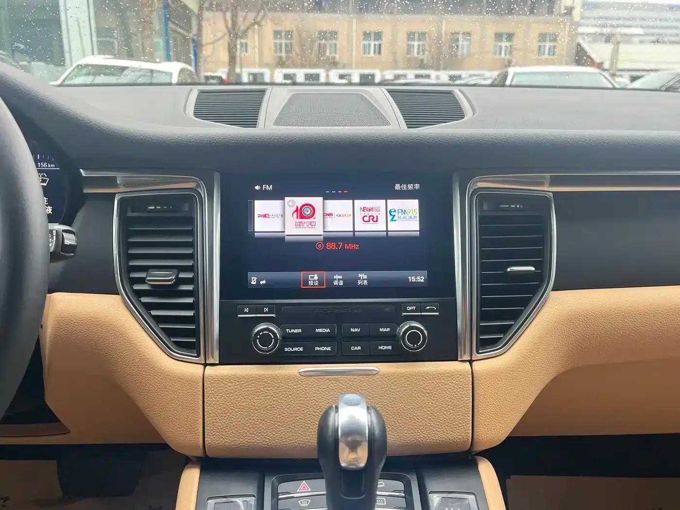 2017 Macan 2.0T — миниатюра 22