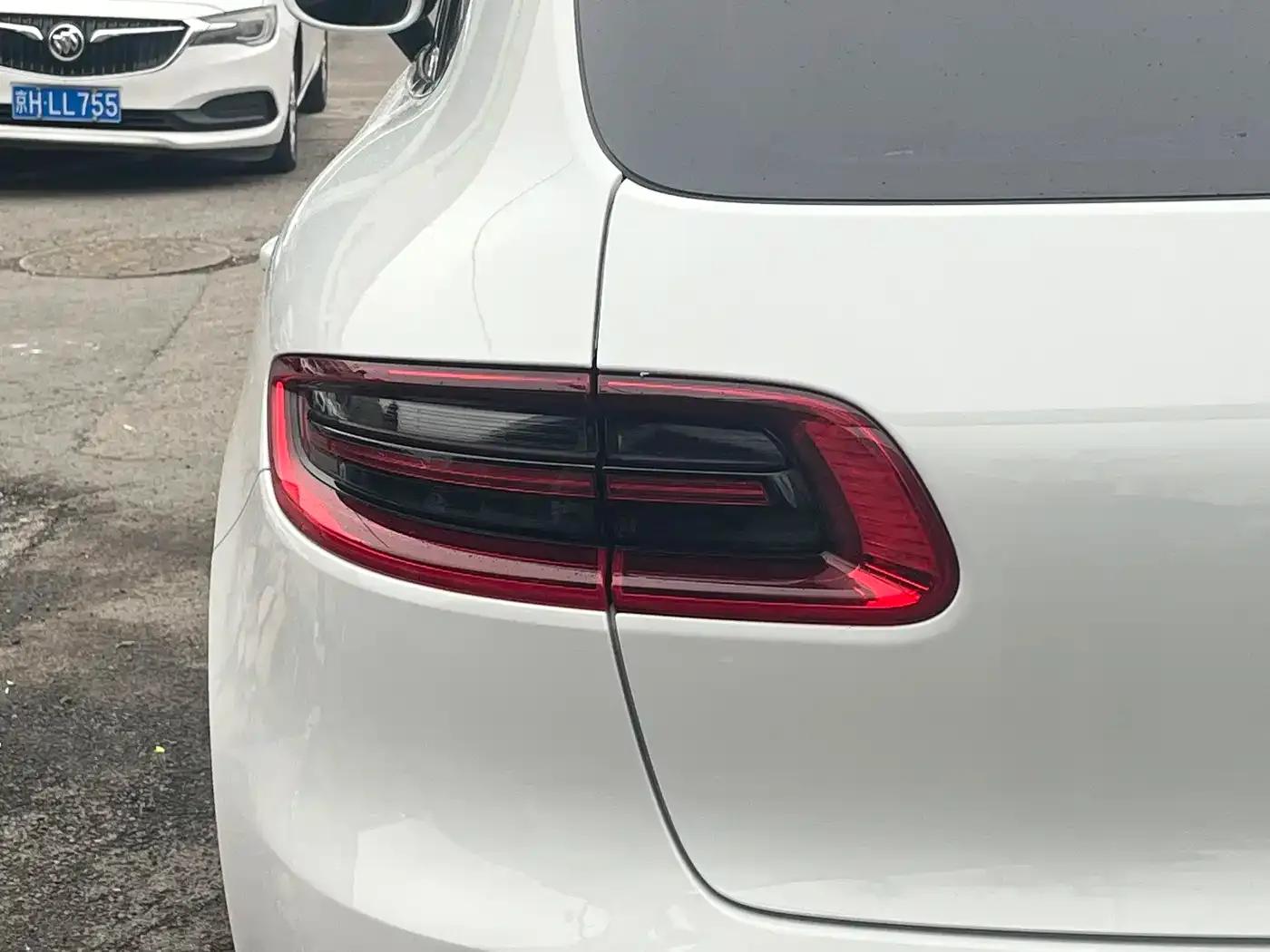 2017 Macan 2.0T — миниатюра 9