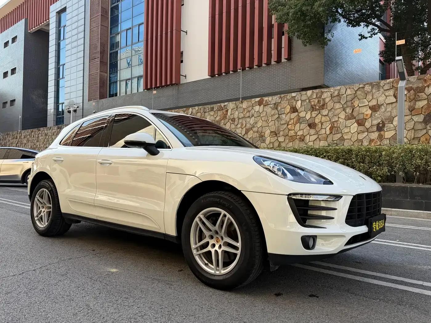 2017 Macan 2.0T — миниатюра 3