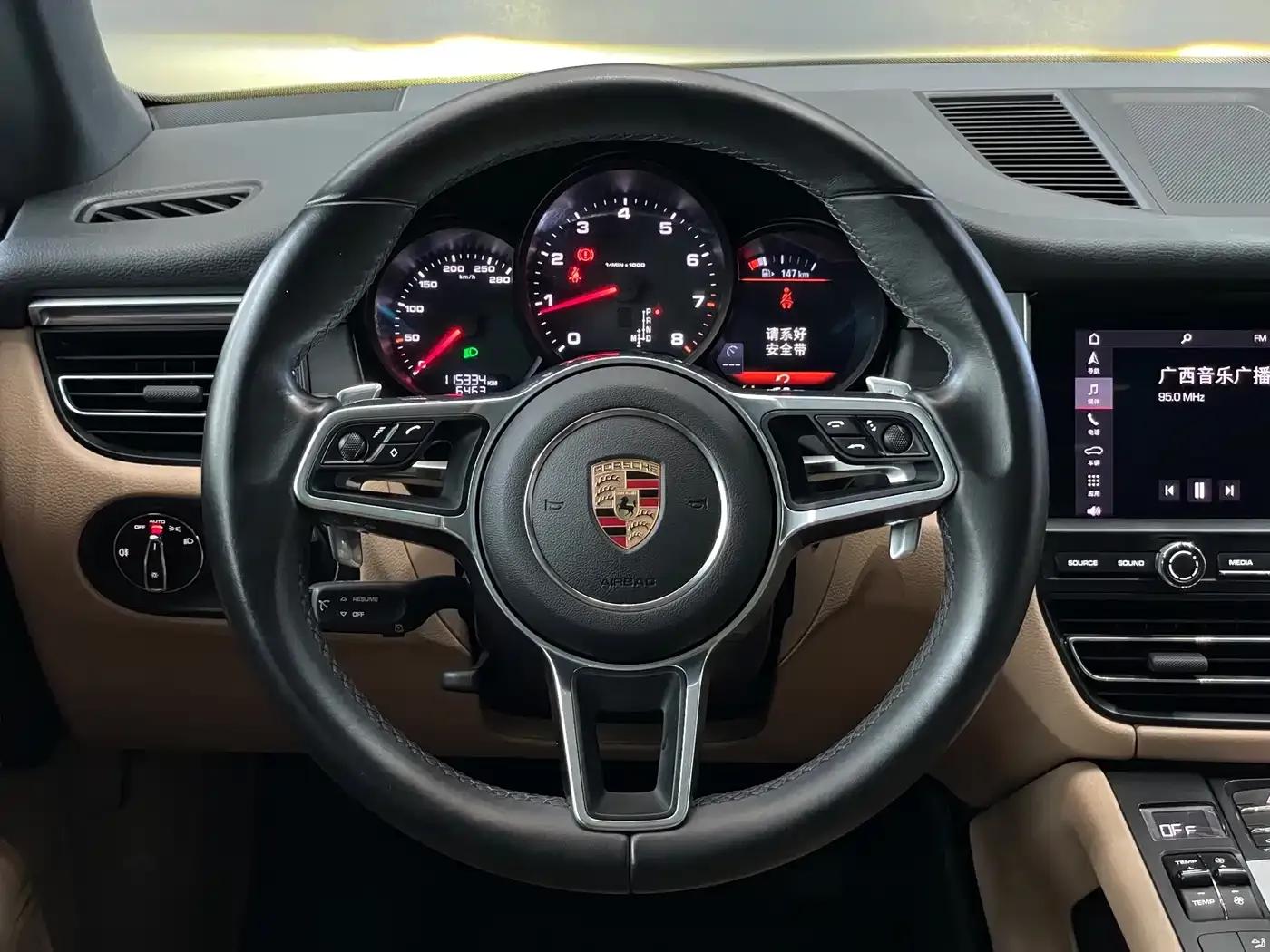 2020 Macan 2.0T — миниатюра 14
