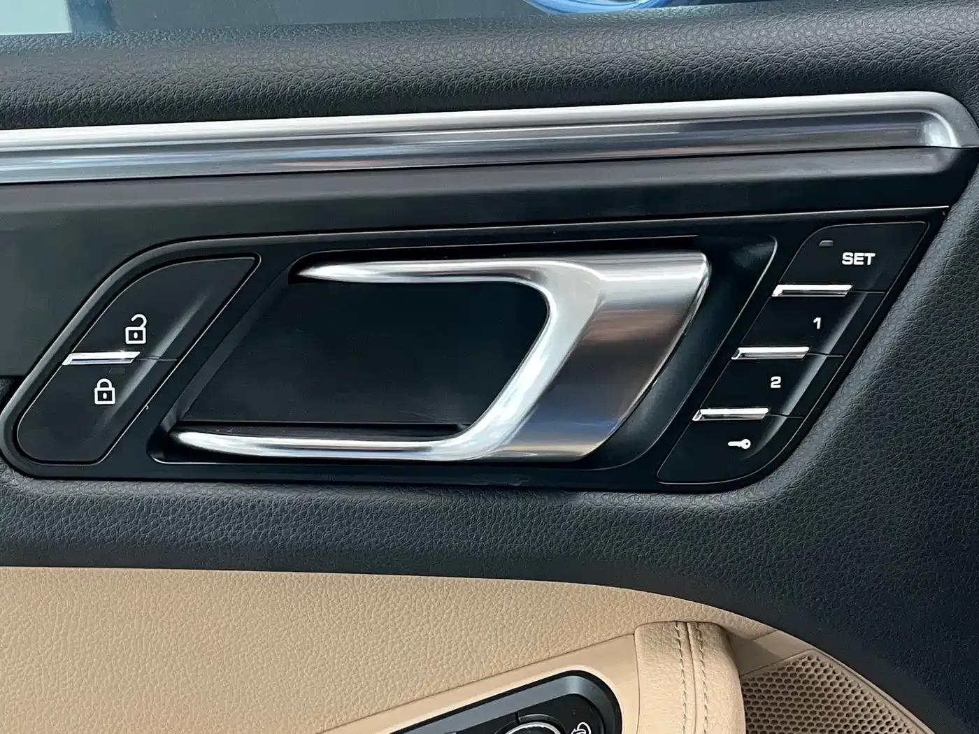 2020 Macan 2.0T — миниатюра 19
