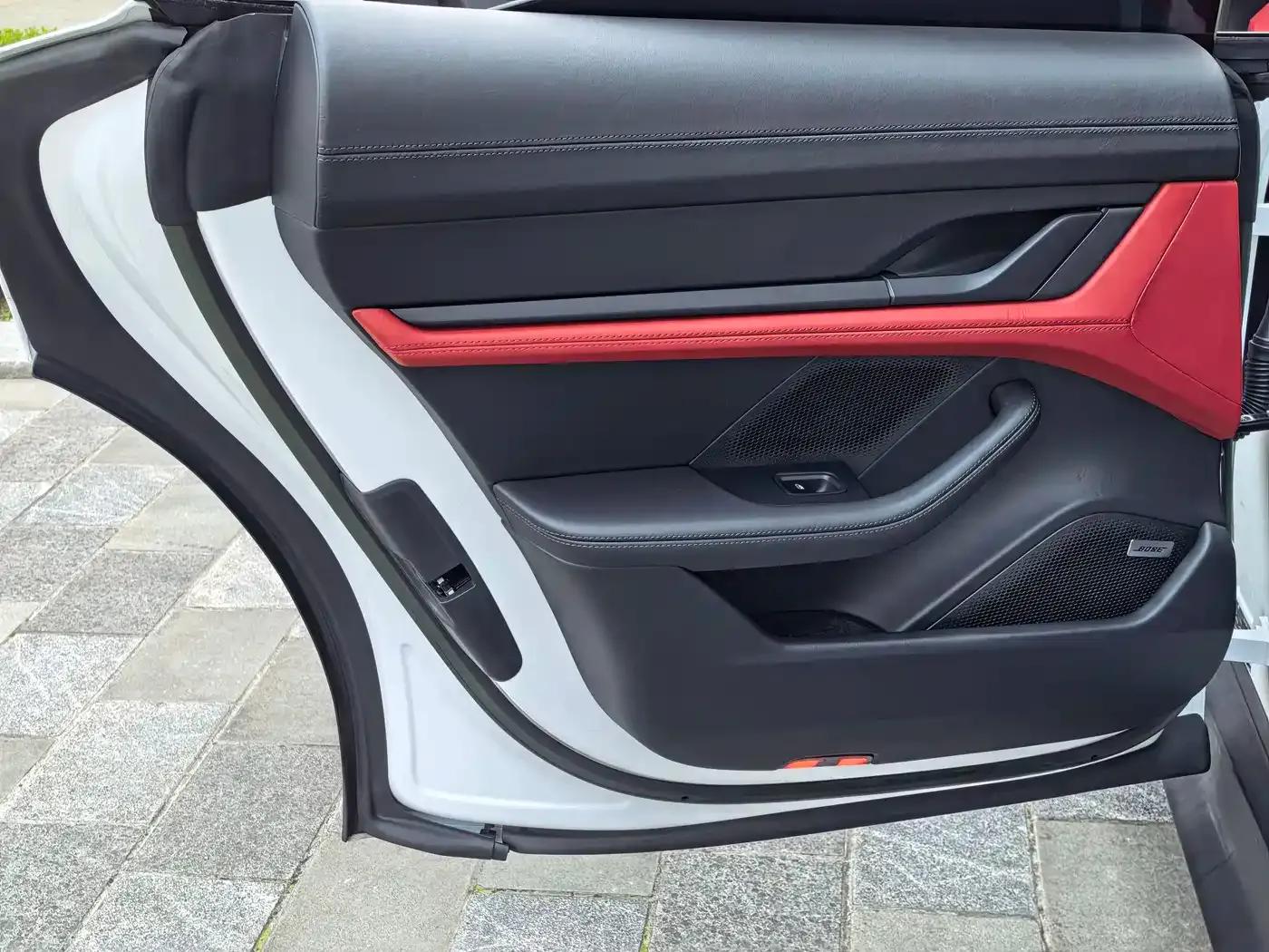 2022 Taycan Facelift — миниатюра 10