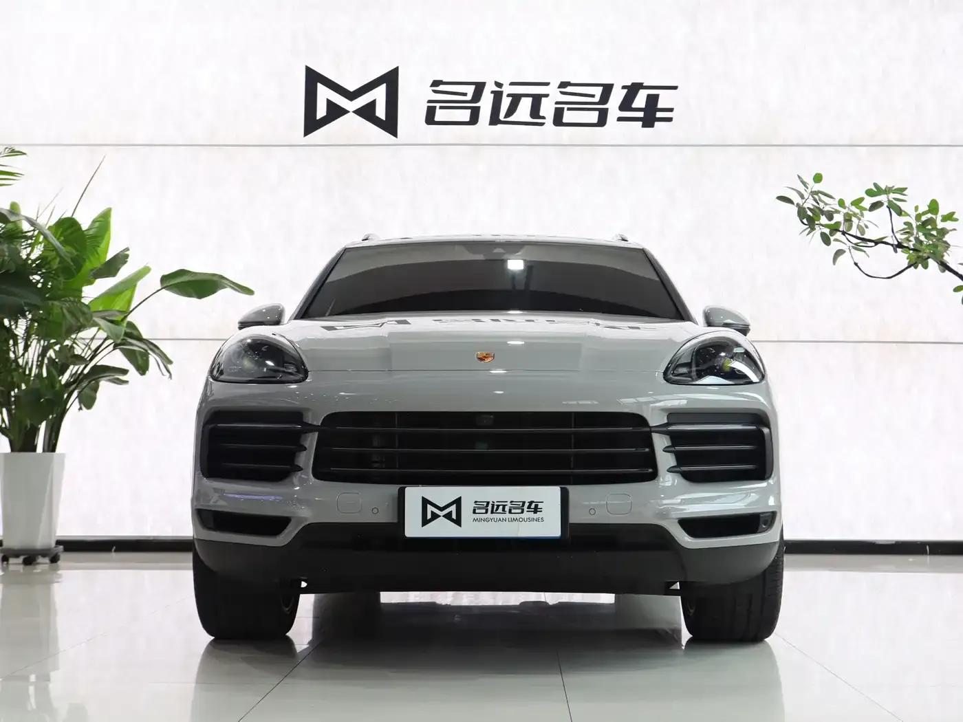 2022 Cayenne E-Hybrid 2.0T Platinum Edition — миниатюра 2