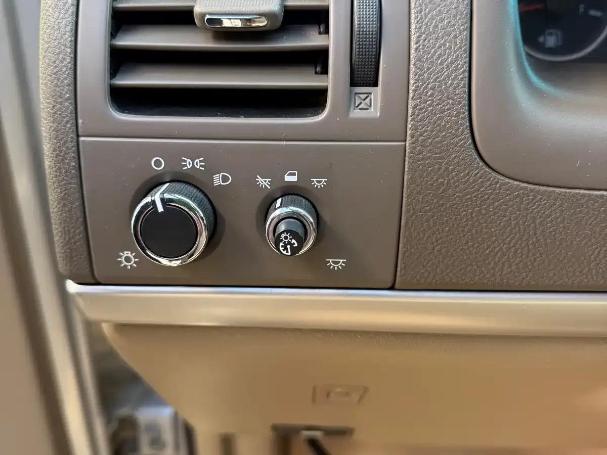 Buick GL8 2014 2.4L Classic Edition — миниатюра 11