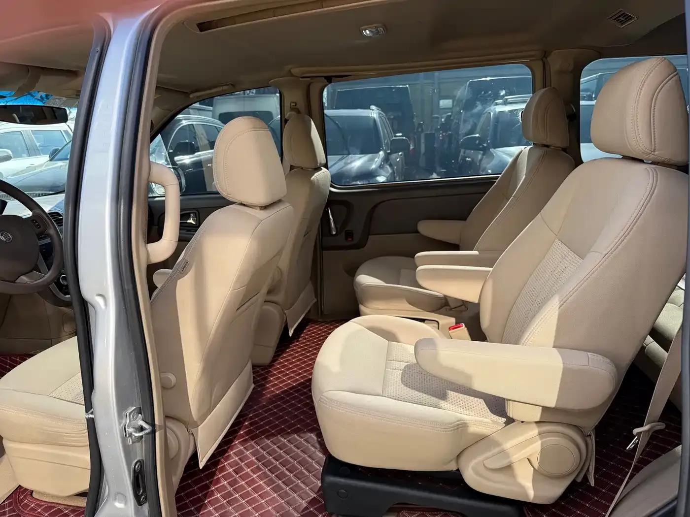 Buick GL8 2014 2.4L Classic Edition — миниатюра 13