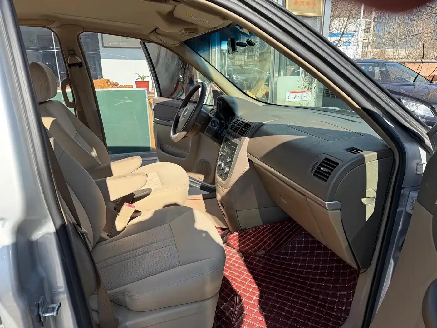 Buick GL8 2014 2.4L Classic Edition — миниатюра 20