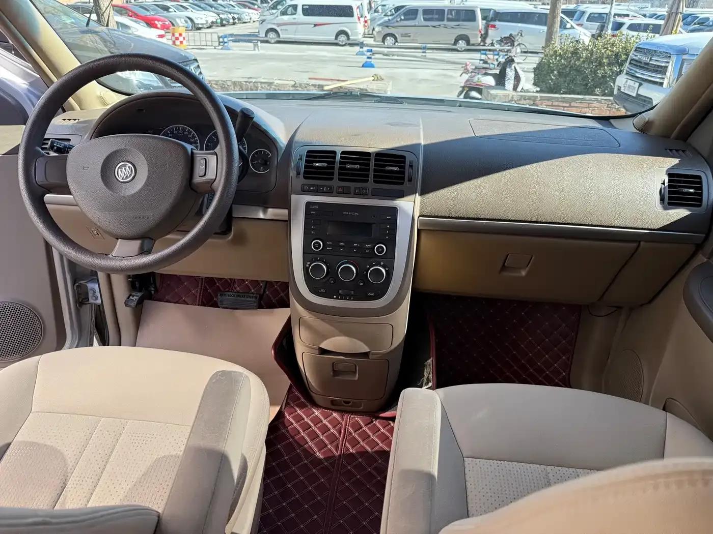 Buick GL8 2014 2.4L Classic Edition — миниатюра 21