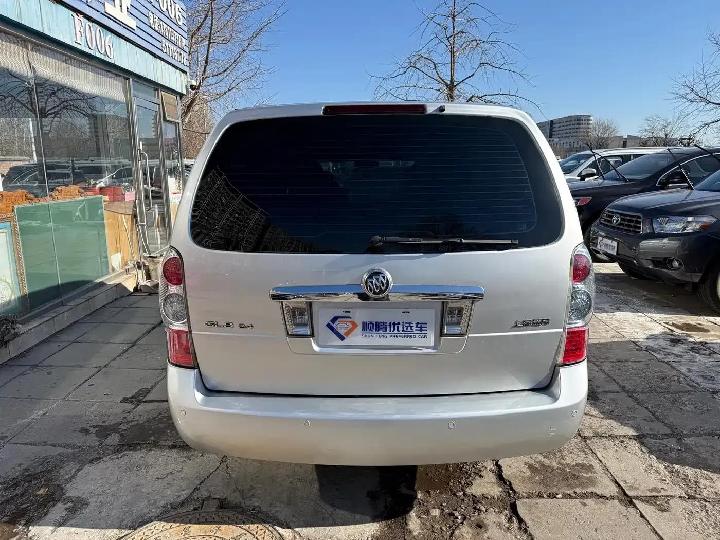 Buick GL8 2014 2.4L Classic Edition — миниатюра 5
