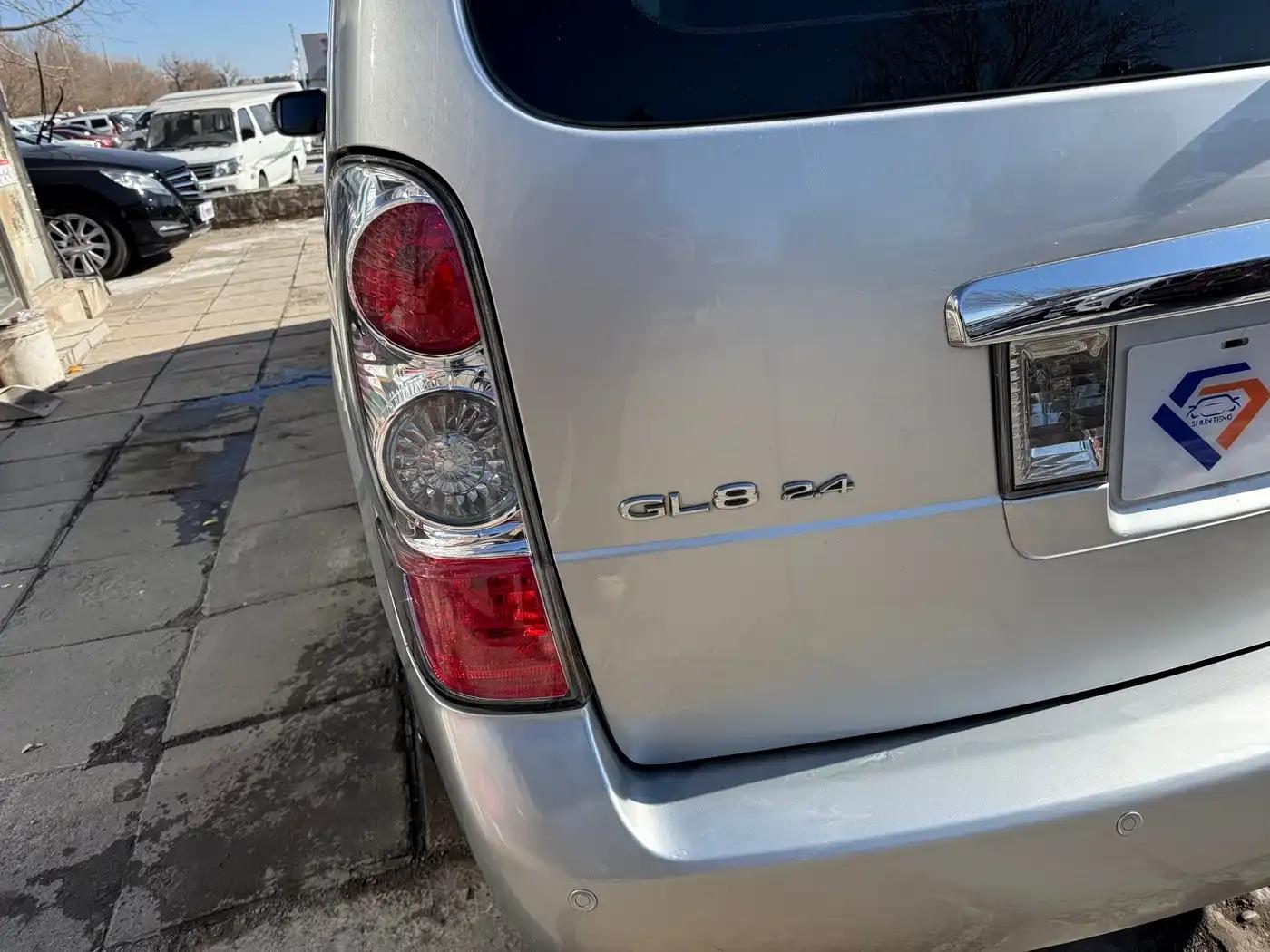 Buick GL8 2014 2.4L Classic Edition — миниатюра 7