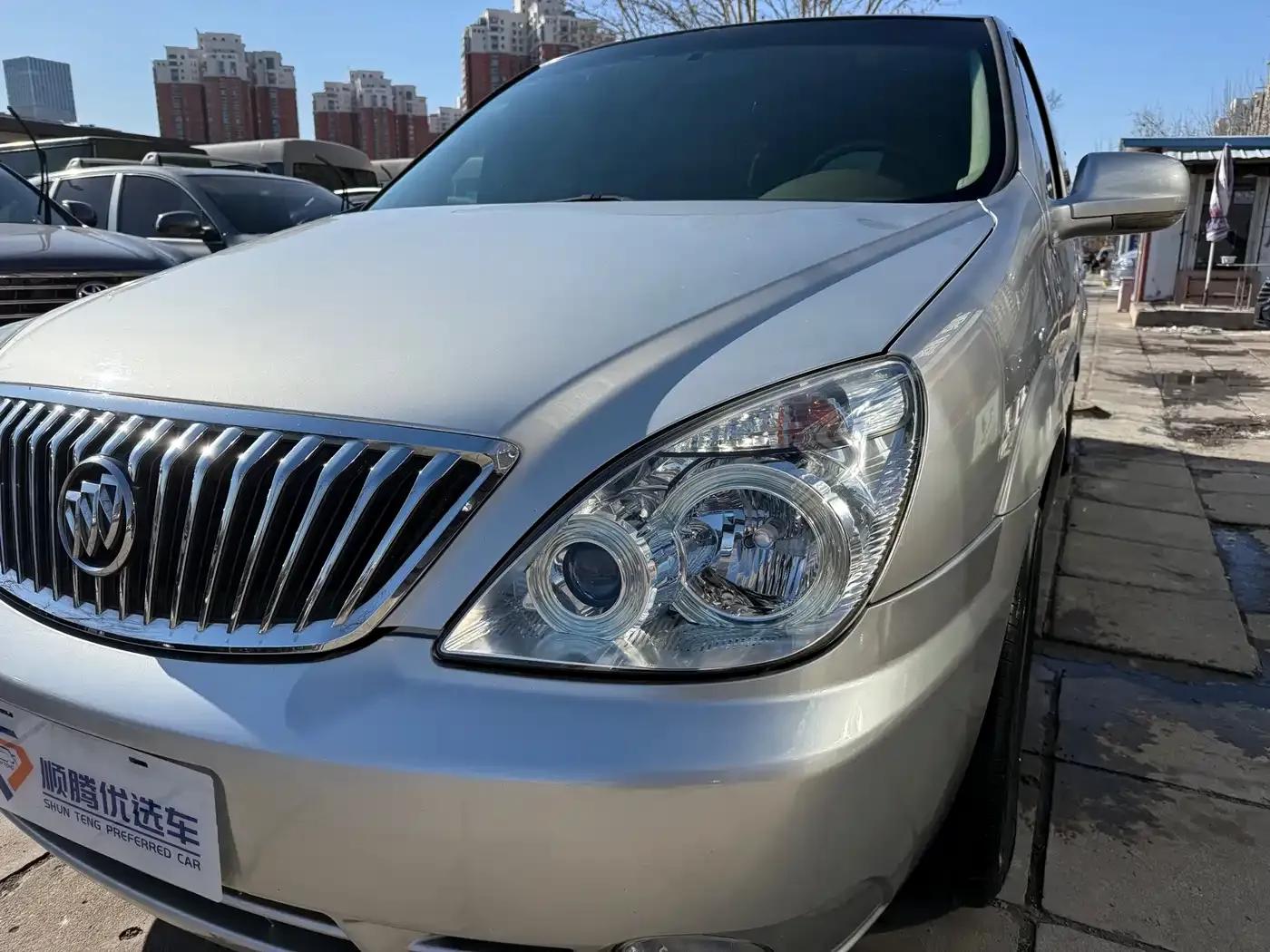Buick GL8 2014 2.4L Classic Edition — миниатюра 8