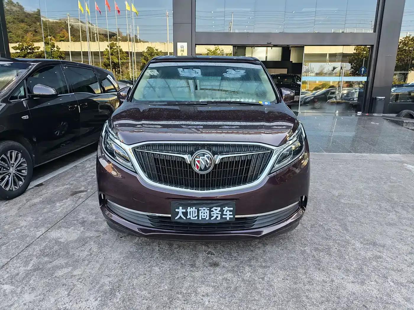 Buick GL8 2018 ES 28T Premium Edition (China VI Emission Standard) — миниатюра 2