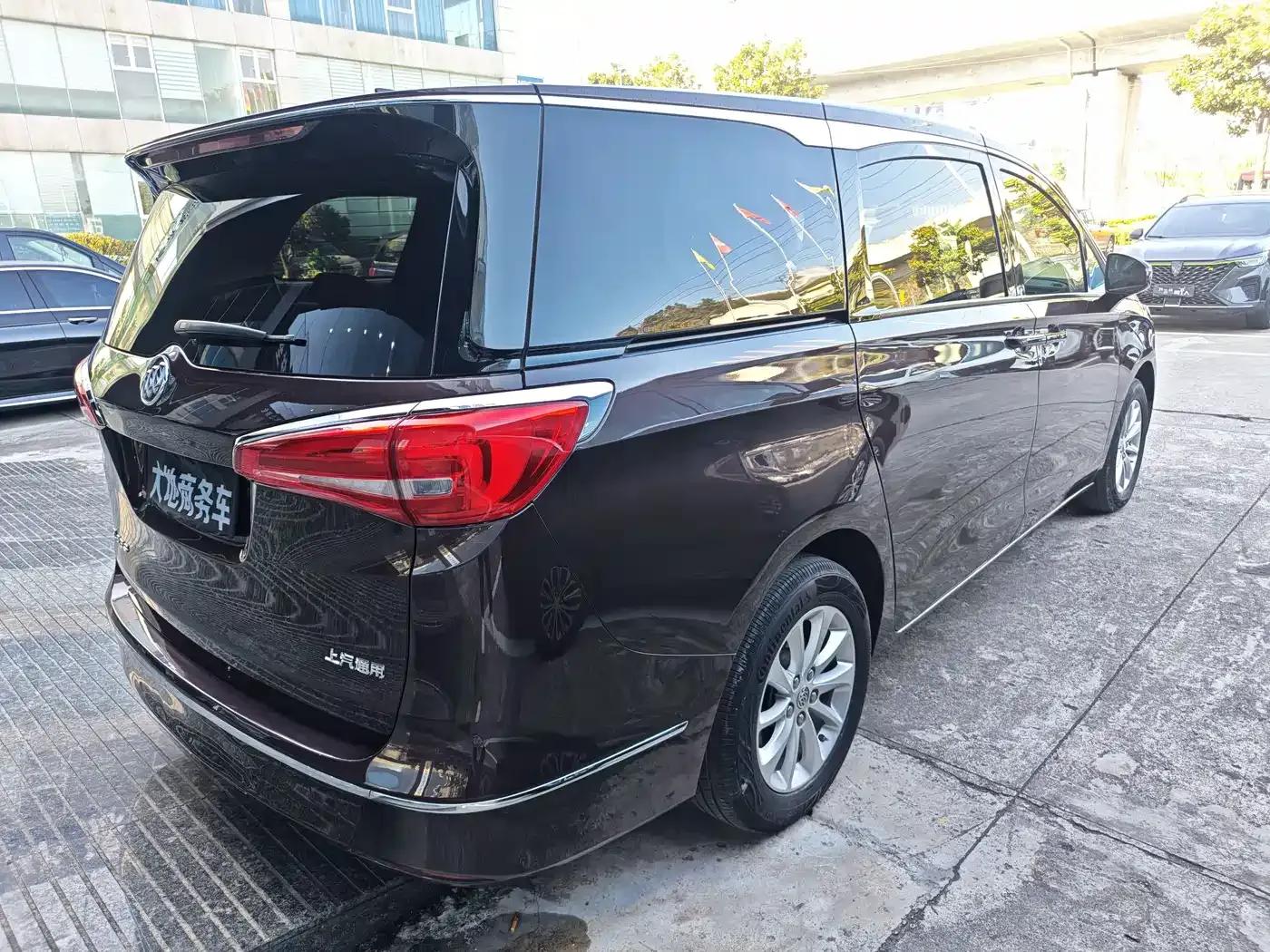Buick GL8 2018 ES 28T Premium Edition (China VI Emission Standard) — миниатюра 23