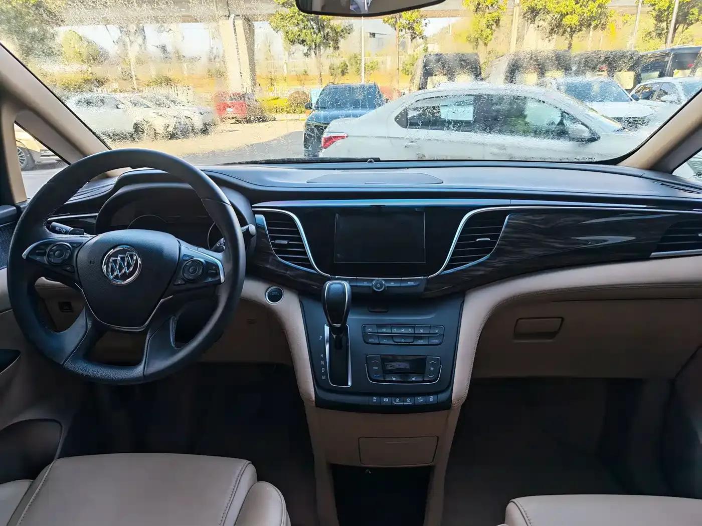 Buick GL8 2018 ES 28T Premium Edition (China VI Emission Standard) — миниатюра 8