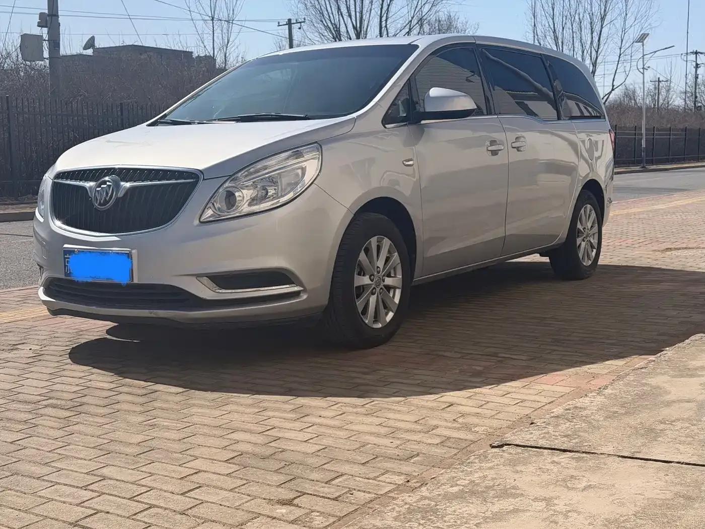 Buick GL8 2017 25S Comfort Model (National V Emission Standard) — миниатюра 1