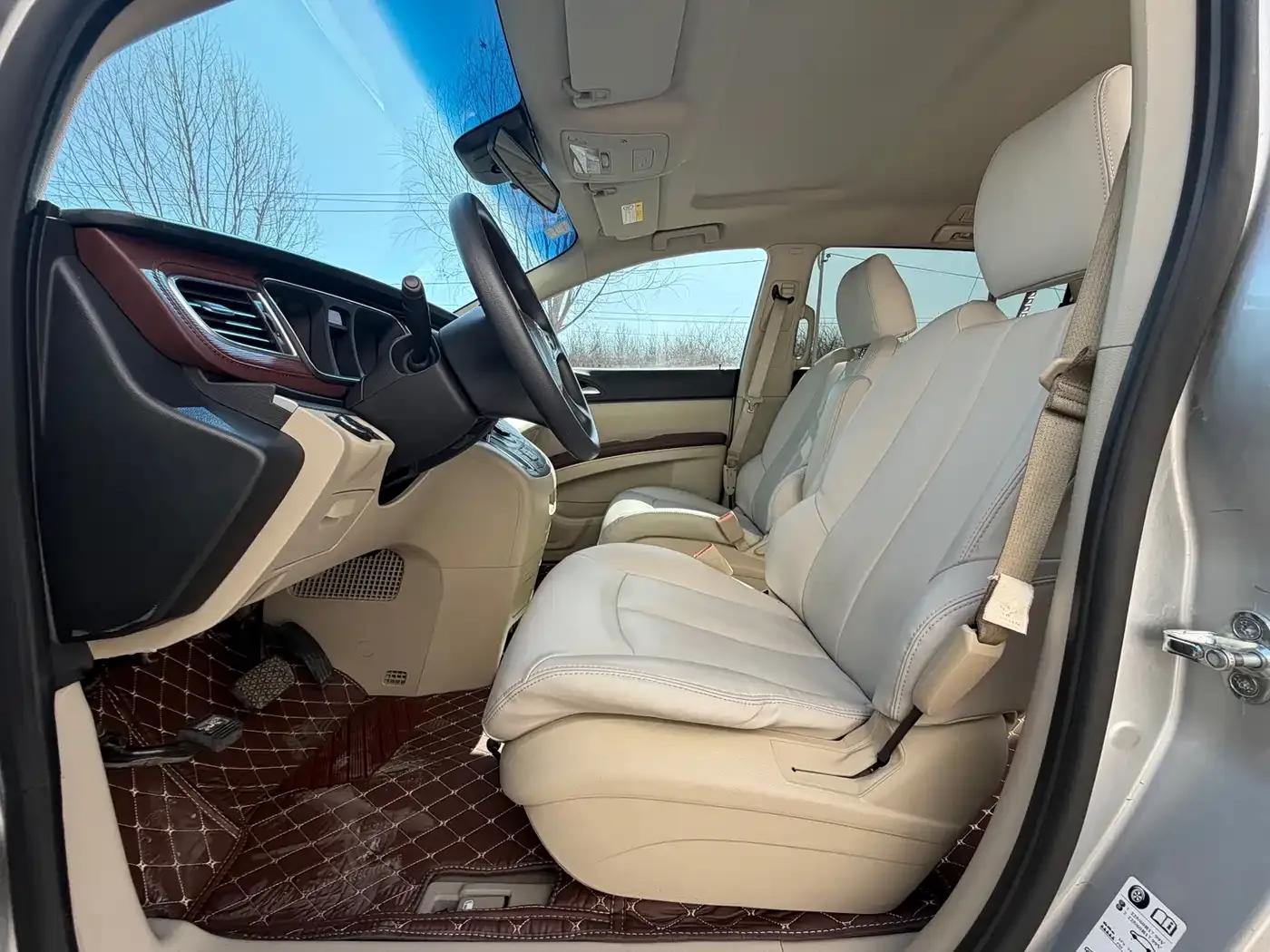 Buick GL8 2017 25S Comfort Model (National V Emission Standard) — миниатюра 10