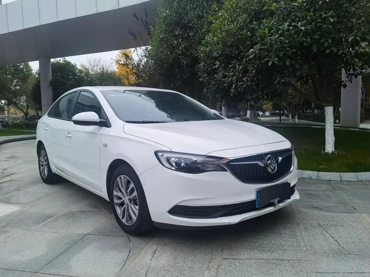 Buick Excelle 2021 1.3T Automatic Mild Hybrid Elite — миниатюра 3