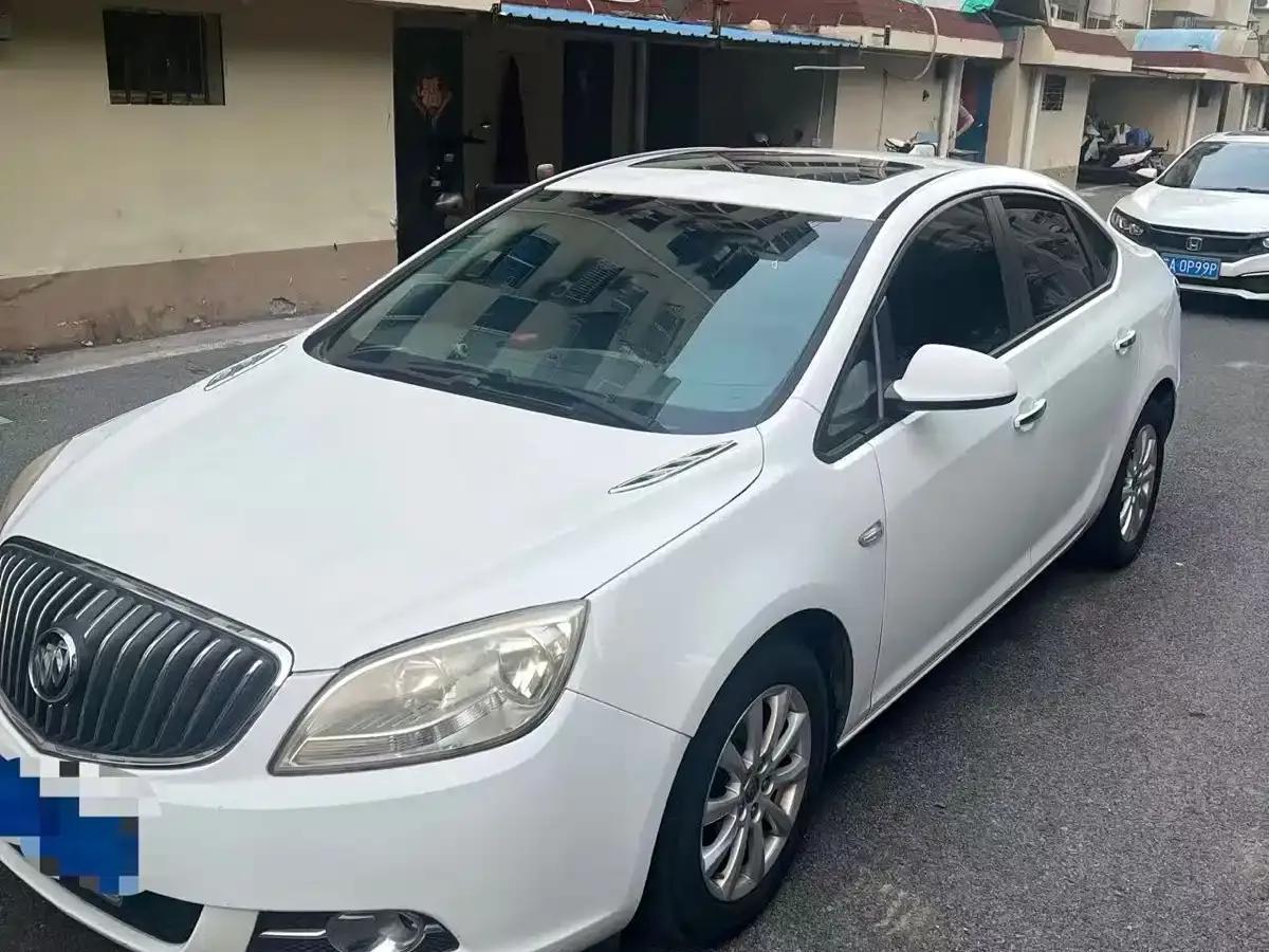 Buick Excelle GT 1.6L Manual Entry-Level Edition (2012) — миниатюра 3