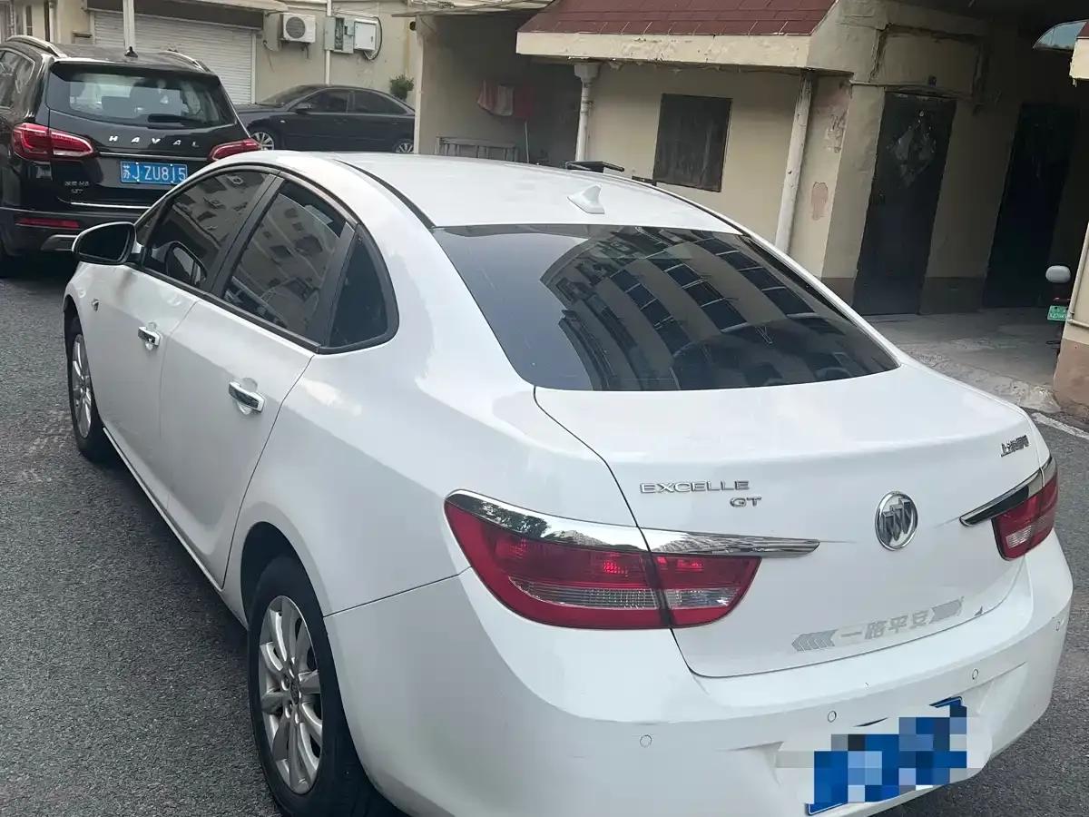 Buick Excelle GT 1.6L Manual Entry-Level Edition (2012) — миниатюра 7