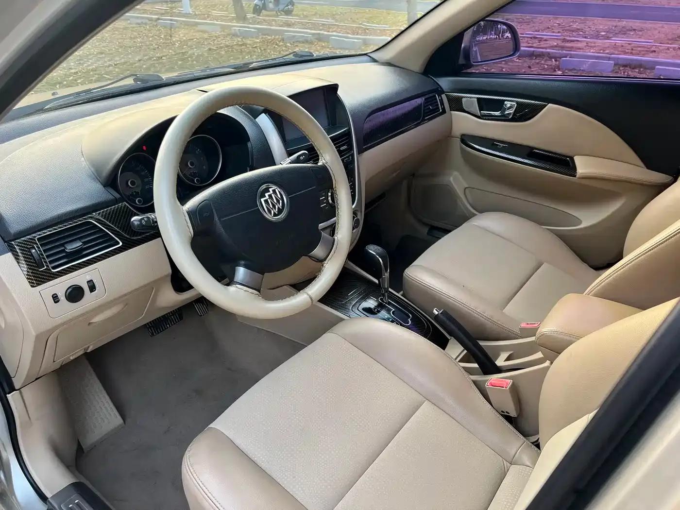 Buick Excelle 2013 1.5L Automatic Classic — миниатюра 15