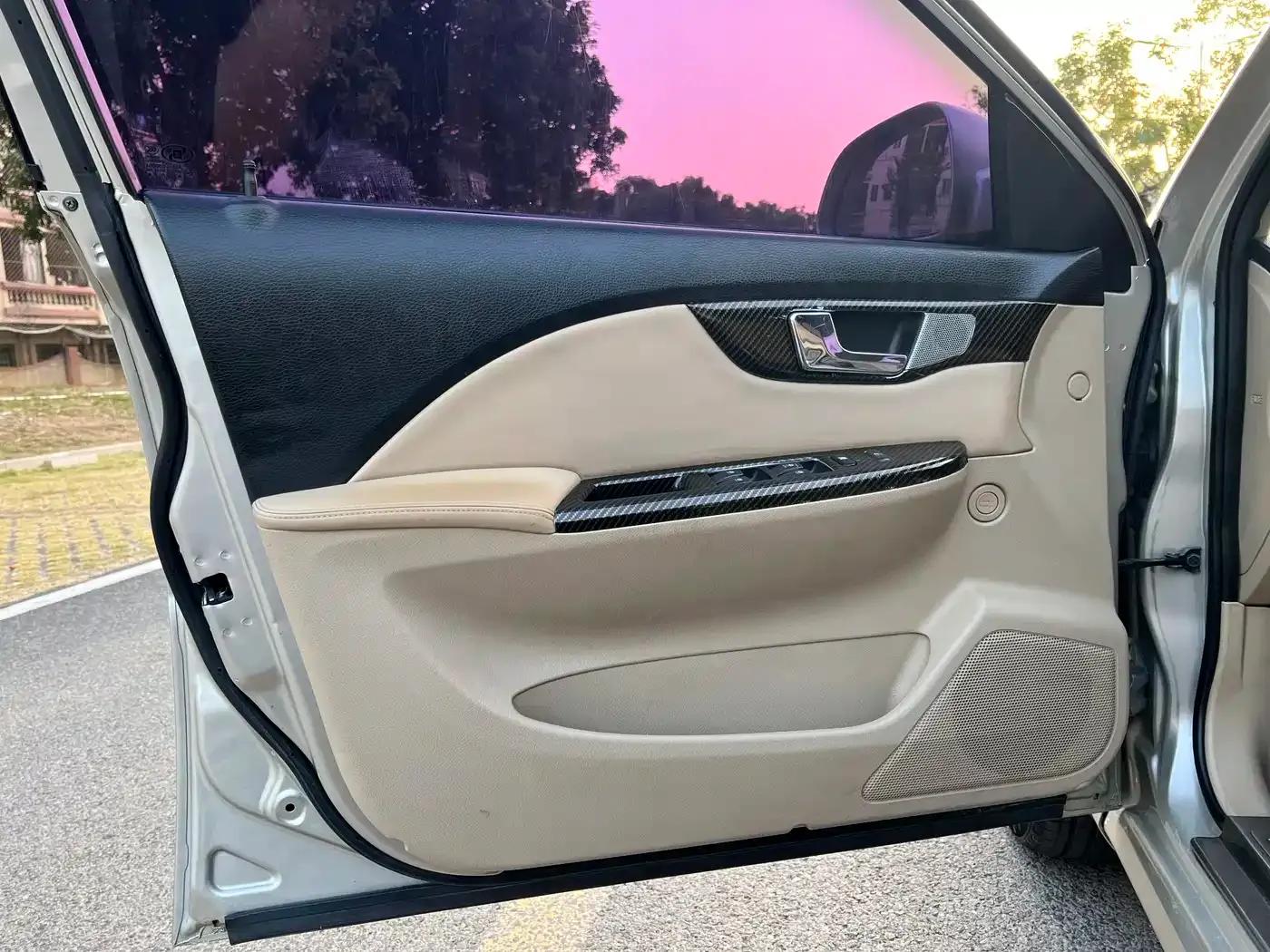 Buick Excelle 2013 1.5L Automatic Classic — миниатюра 17