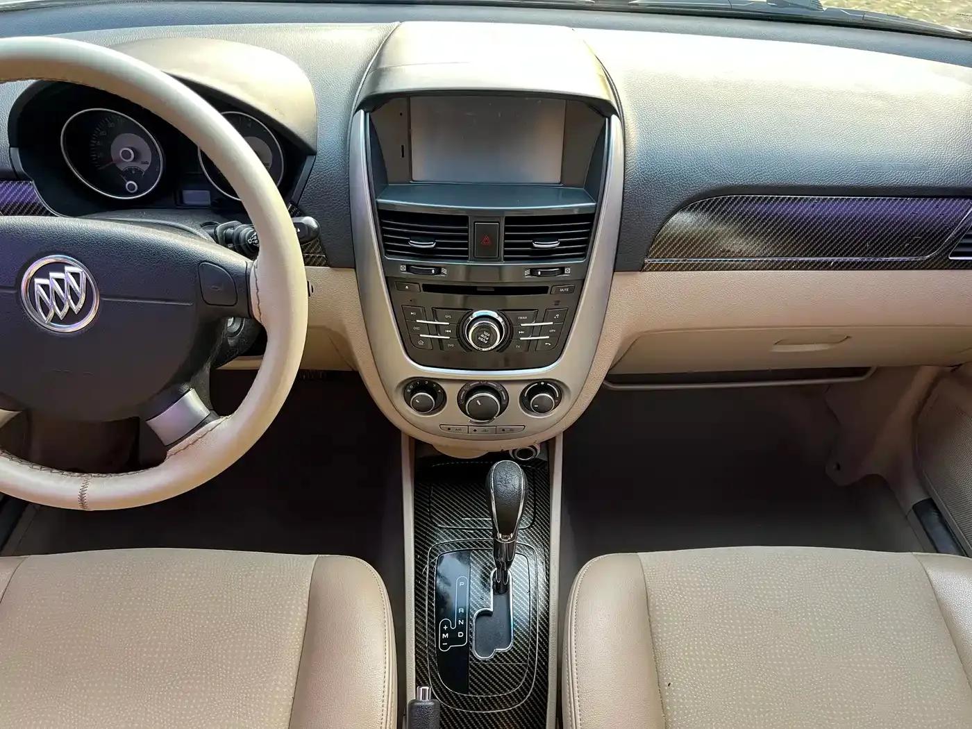 Buick Excelle 2013 1.5L Automatic Classic — миниатюра 20