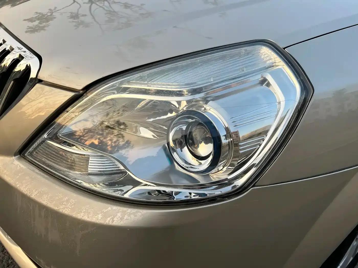 Buick Excelle 2013 1.5L Automatic Classic — миниатюра 9