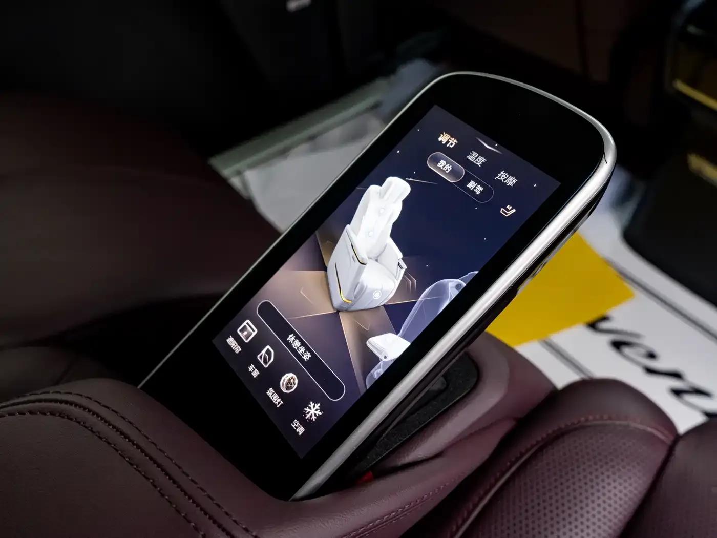 Century 2023 2.0T Six-Seat Luxury Edition — миниатюра 15