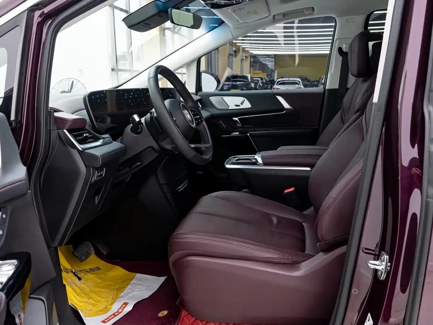 Century 2023 2.0T Six-Seat Luxury Edition — миниатюра 5