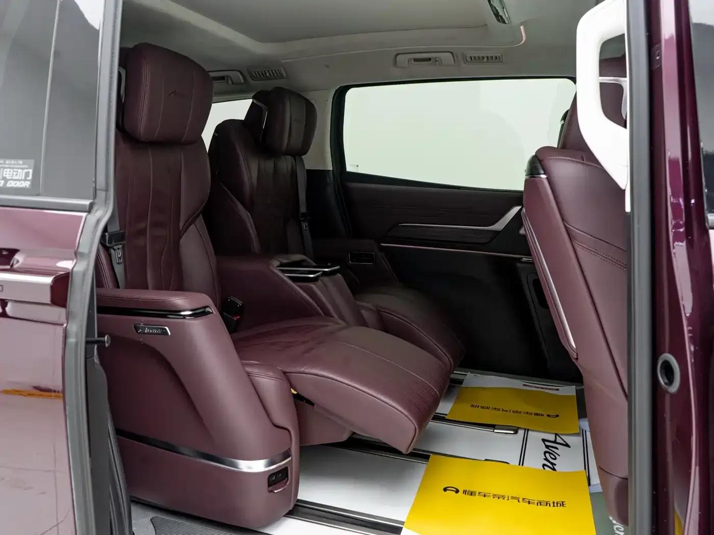 Century 2023 2.0T Six-Seat Luxury Edition — миниатюра 8